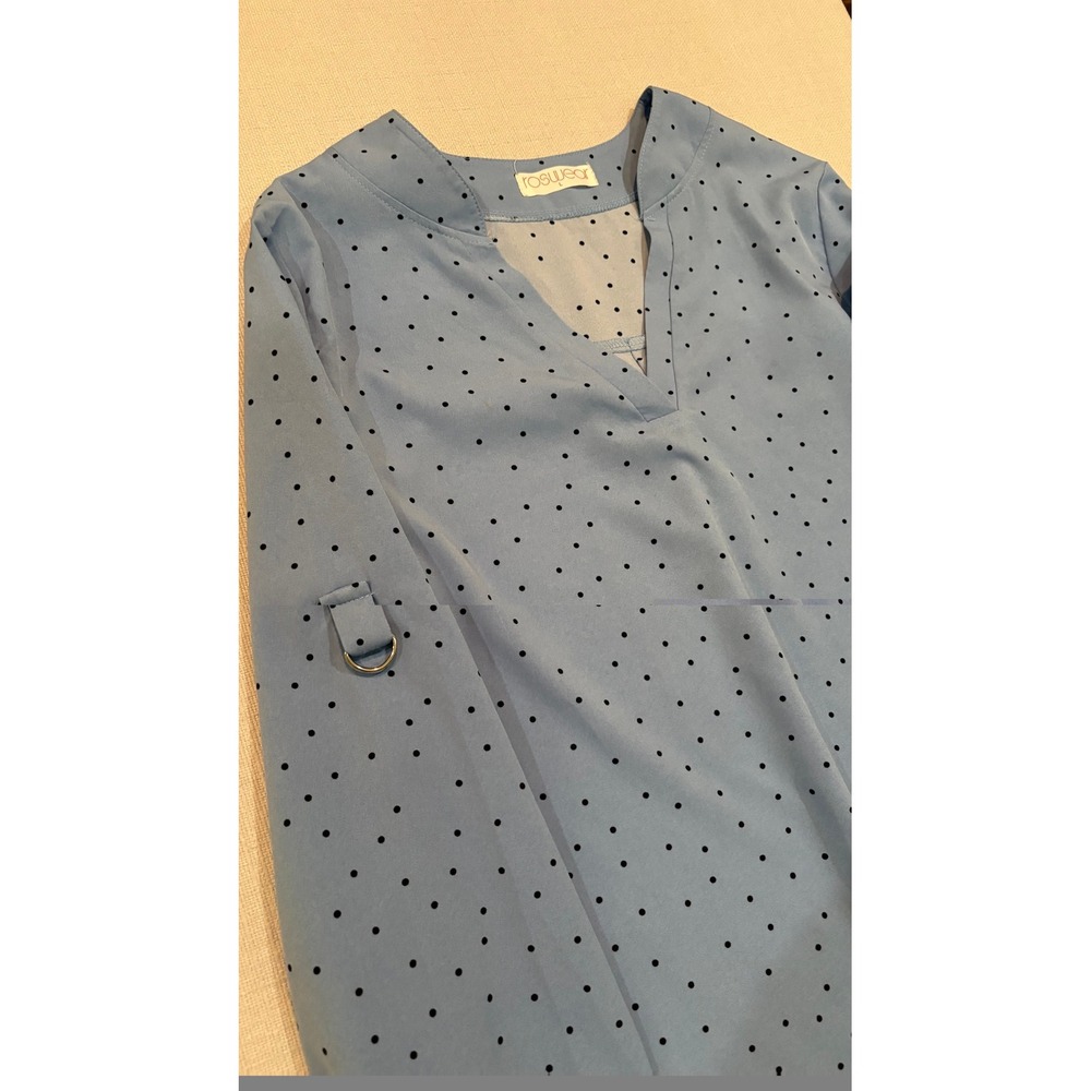 Roswear Blouse Women Large Blue Excellent Polka Dot V-Neck Roll Tab Top